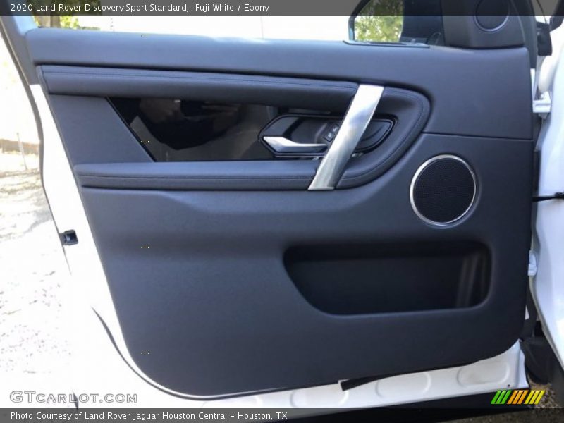 Fuji White / Ebony 2020 Land Rover Discovery Sport Standard