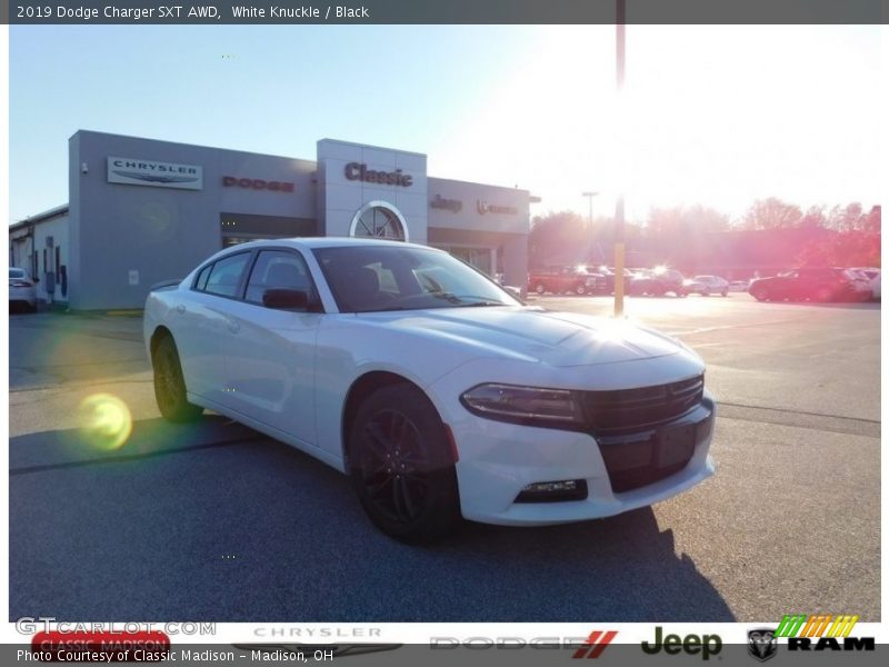 White Knuckle / Black 2019 Dodge Charger SXT AWD