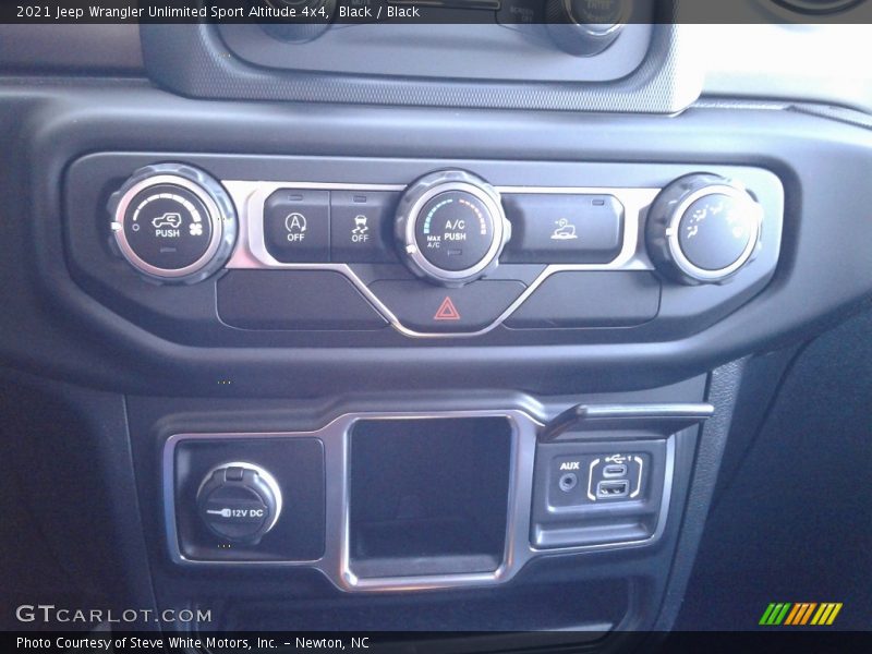 Black / Black 2021 Jeep Wrangler Unlimited Sport Altitude 4x4