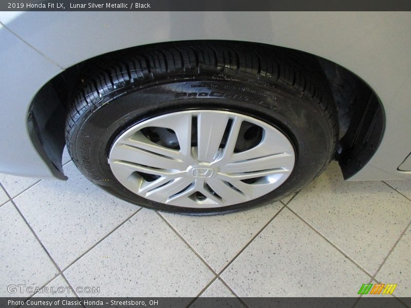 Lunar Silver Metallic / Black 2019 Honda Fit LX