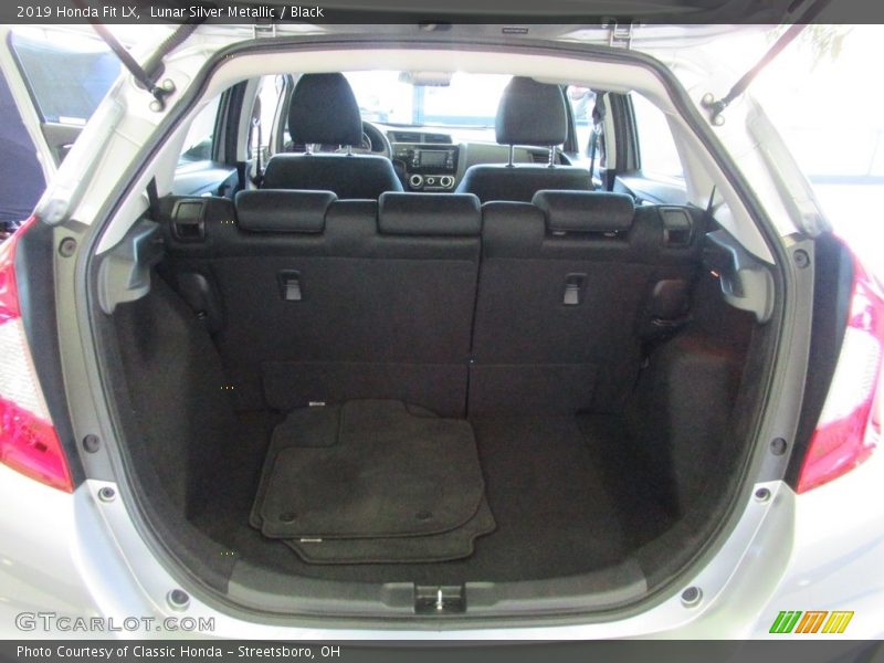 Lunar Silver Metallic / Black 2019 Honda Fit LX