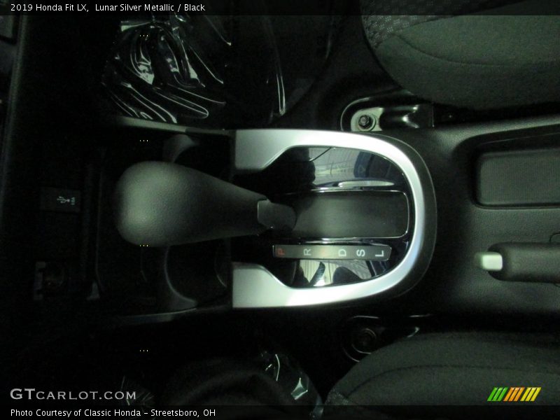Lunar Silver Metallic / Black 2019 Honda Fit LX