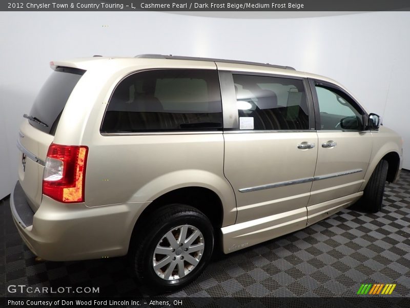 Cashmere Pearl / Dark Frost Beige/Medium Frost Beige 2012 Chrysler Town & Country Touring - L