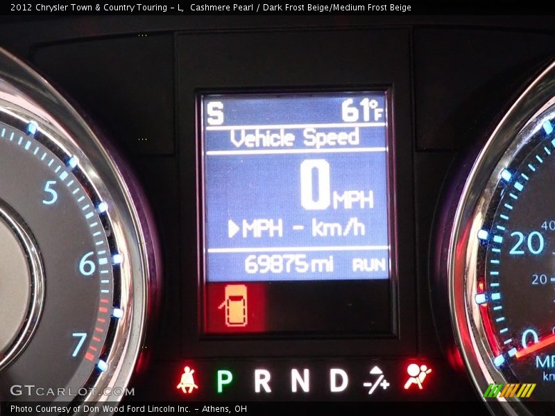 Cashmere Pearl / Dark Frost Beige/Medium Frost Beige 2012 Chrysler Town & Country Touring - L