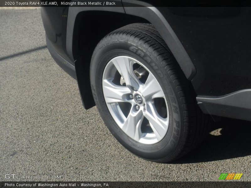 Midnight Black Metallic / Black 2020 Toyota RAV4 XLE AWD