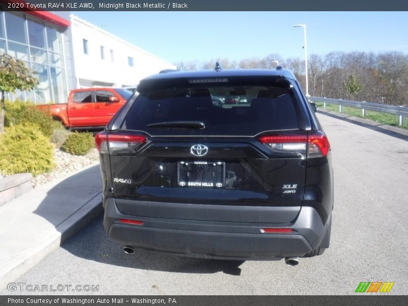 Midnight Black Metallic / Black 2020 Toyota RAV4 XLE AWD