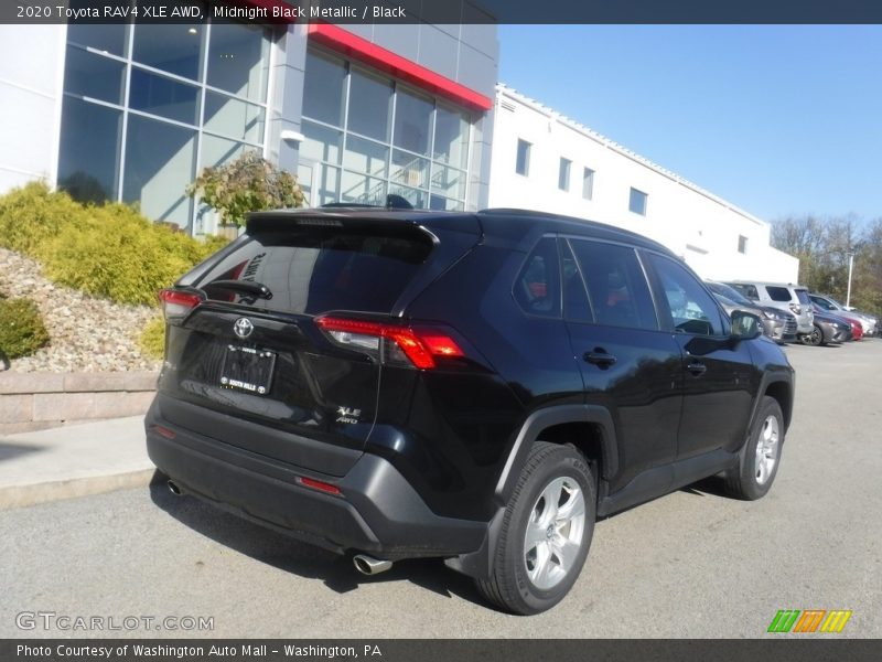 Midnight Black Metallic / Black 2020 Toyota RAV4 XLE AWD
