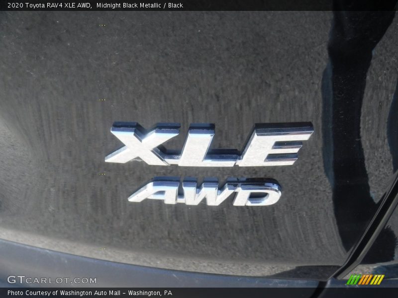 Midnight Black Metallic / Black 2020 Toyota RAV4 XLE AWD