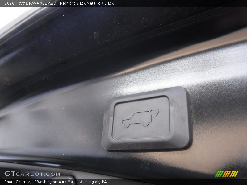 Midnight Black Metallic / Black 2020 Toyota RAV4 XLE AWD