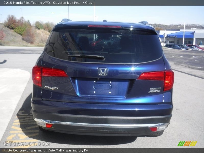Obsidian Blue Pearl / Gray 2018 Honda Pilot Touring AWD
