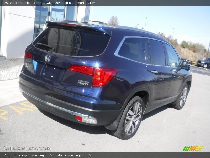 Obsidian Blue Pearl / Gray 2018 Honda Pilot Touring AWD