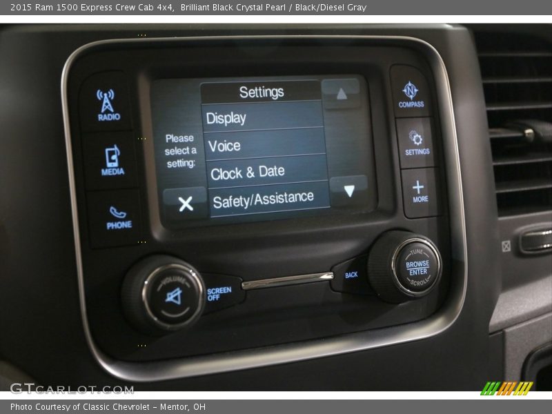 Controls of 2015 1500 Express Crew Cab 4x4