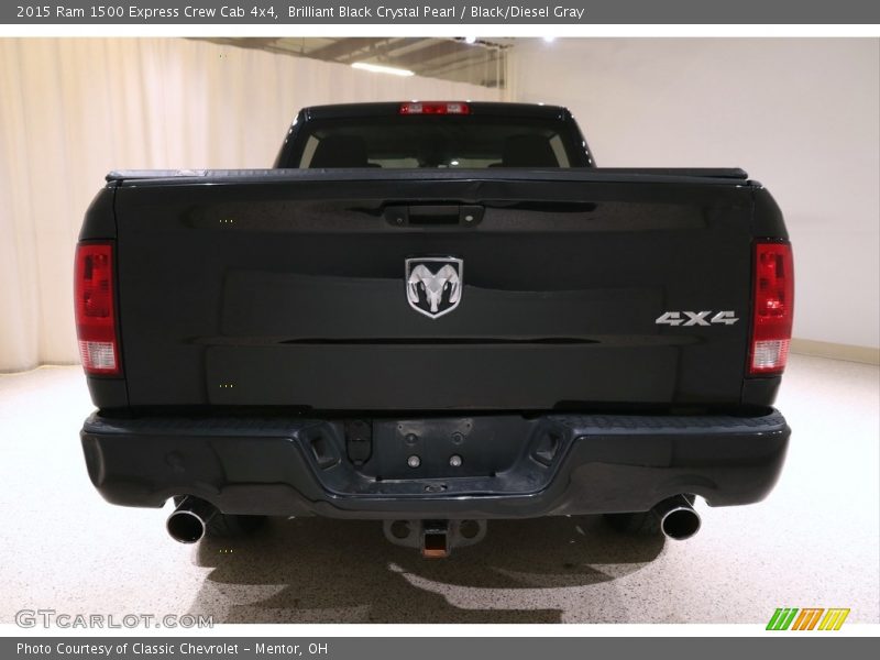 Brilliant Black Crystal Pearl / Black/Diesel Gray 2015 Ram 1500 Express Crew Cab 4x4