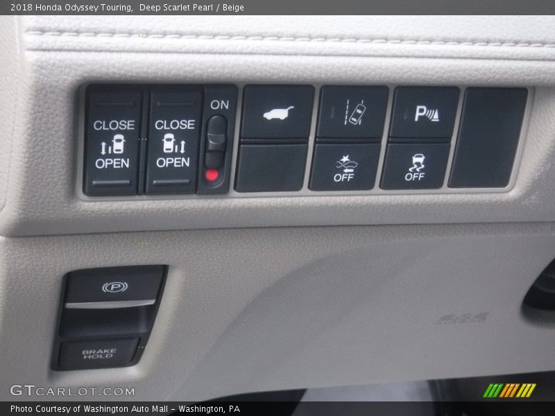 Deep Scarlet Pearl / Beige 2018 Honda Odyssey Touring