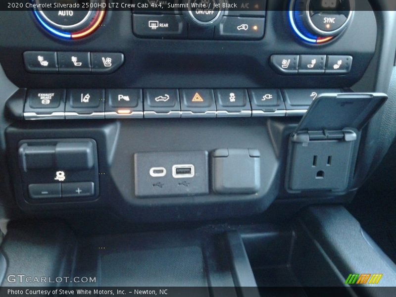 Summit White / Jet Black 2020 Chevrolet Silverado 2500HD LTZ Crew Cab 4x4
