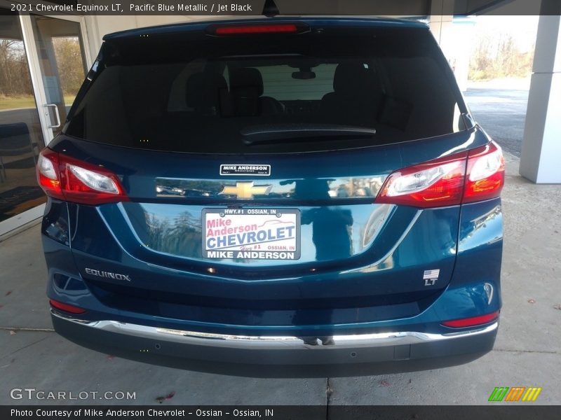 Pacific Blue Metallic / Jet Black 2021 Chevrolet Equinox LT
