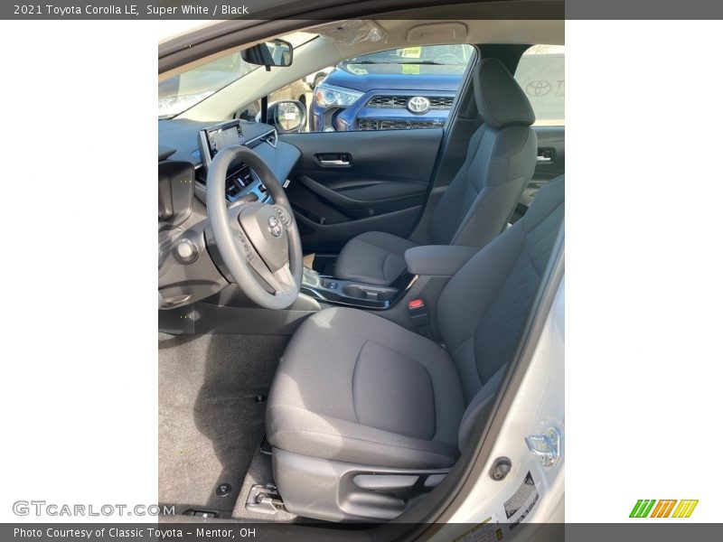 Super White / Black 2021 Toyota Corolla LE