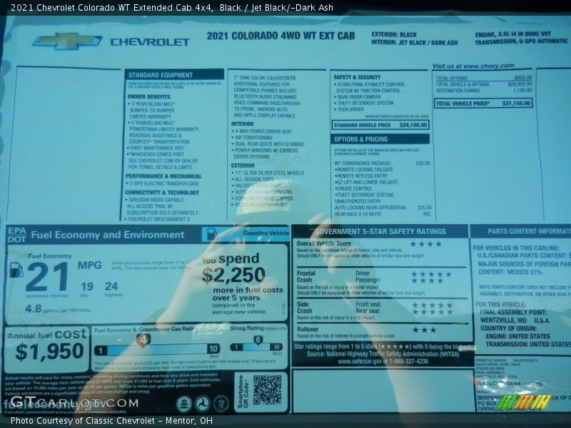 Black / Jet Black/­Dark Ash 2021 Chevrolet Colorado WT Extended Cab 4x4