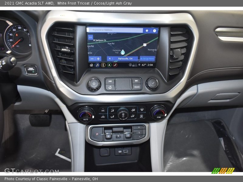 White Frost Tricoat / Cocoa/Light Ash Gray 2021 GMC Acadia SLT AWD