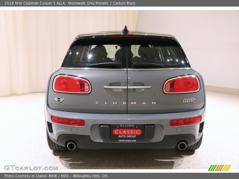 Moonwalk Grey Metallic / Carbon Black 2018 Mini Clubman Cooper S ALL4
