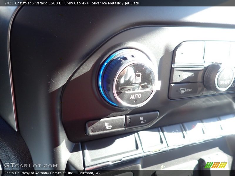 Silver Ice Metallic / Jet Black 2021 Chevrolet Silverado 1500 LT Crew Cab 4x4