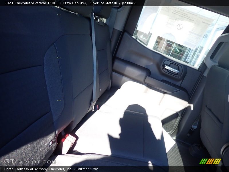 Silver Ice Metallic / Jet Black 2021 Chevrolet Silverado 1500 LT Crew Cab 4x4