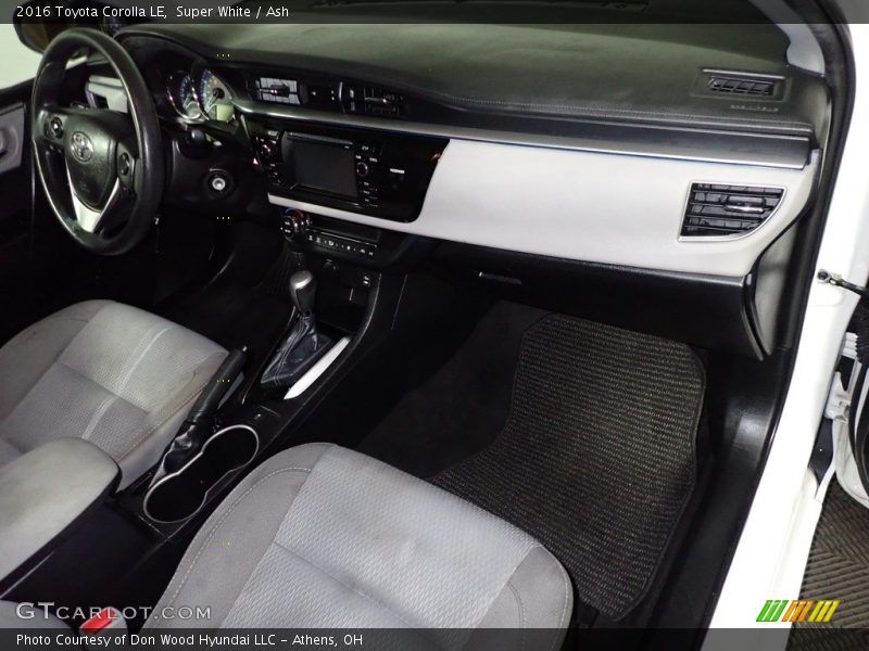 Super White / Ash 2016 Toyota Corolla LE