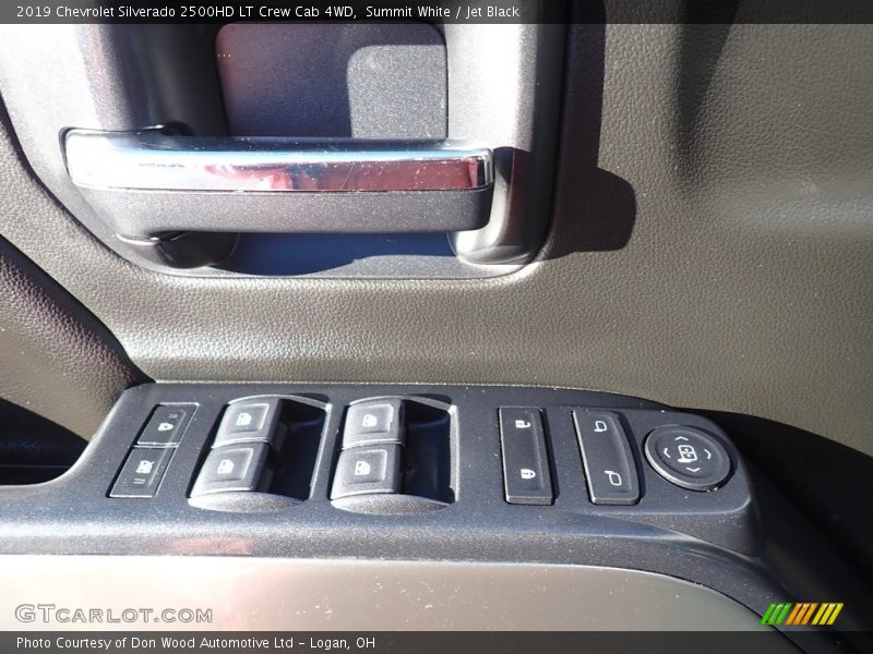 Summit White / Jet Black 2019 Chevrolet Silverado 2500HD LT Crew Cab 4WD