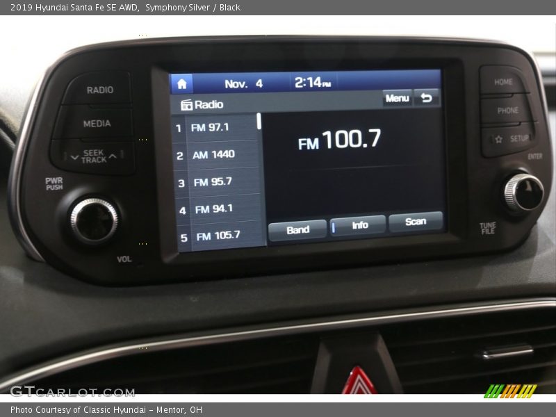 Symphony Silver / Black 2019 Hyundai Santa Fe SE AWD
