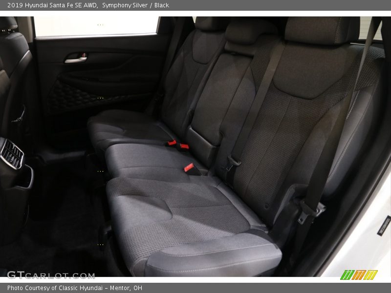 Symphony Silver / Black 2019 Hyundai Santa Fe SE AWD