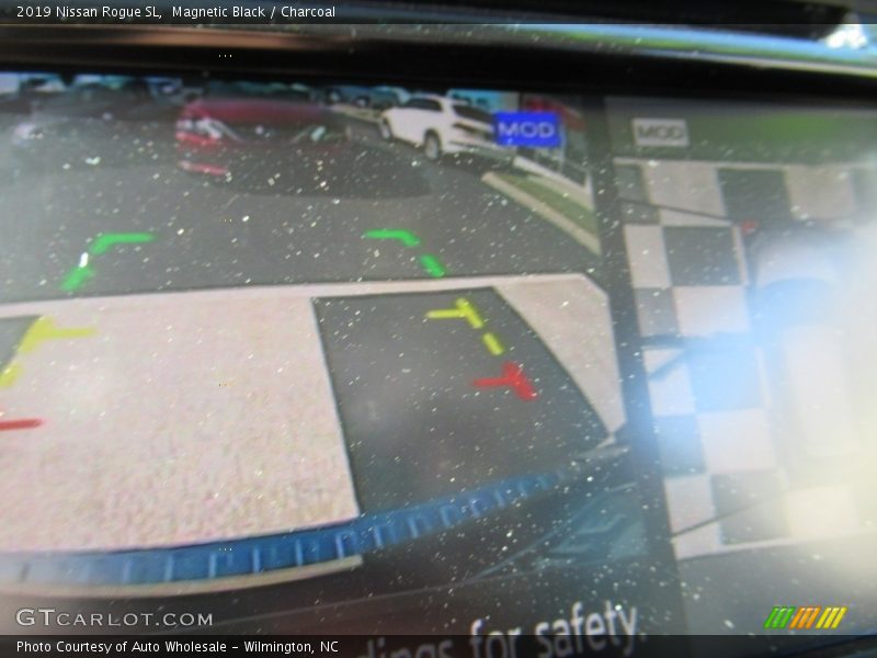 Magnetic Black / Charcoal 2019 Nissan Rogue SL