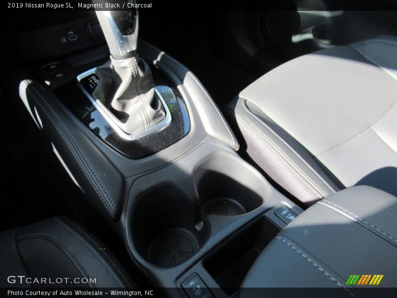 Magnetic Black / Charcoal 2019 Nissan Rogue SL