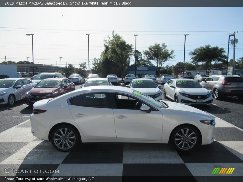 Snowflake White Pearl Mica / Black 2019 Mazda MAZDA3 Select Sedan