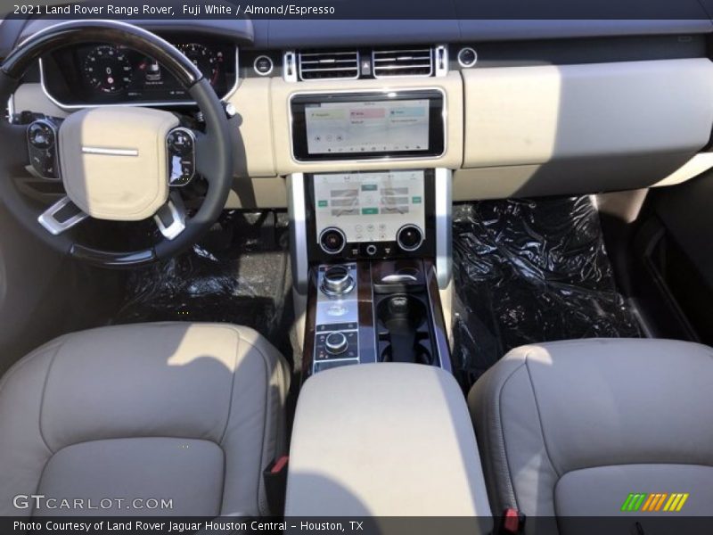 Fuji White / Almond/Espresso 2021 Land Rover Range Rover