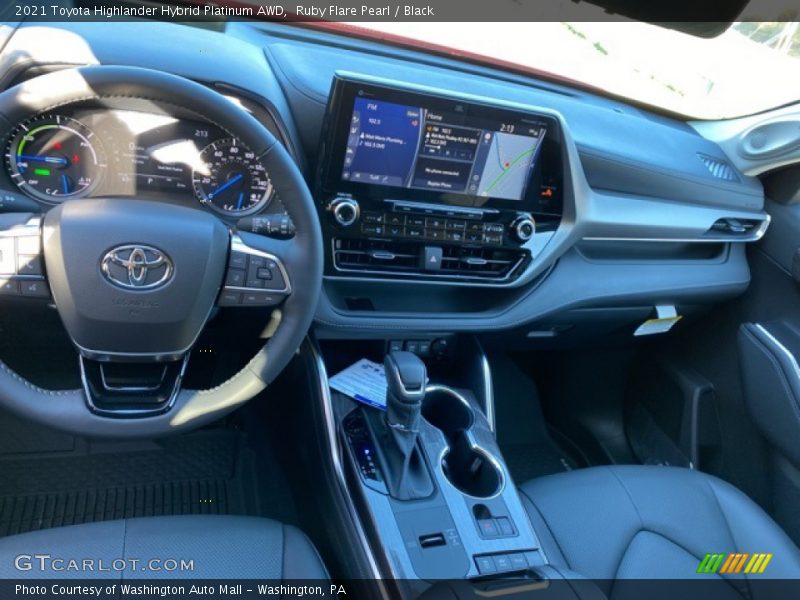 Ruby Flare Pearl / Black 2021 Toyota Highlander Hybrid Platinum AWD