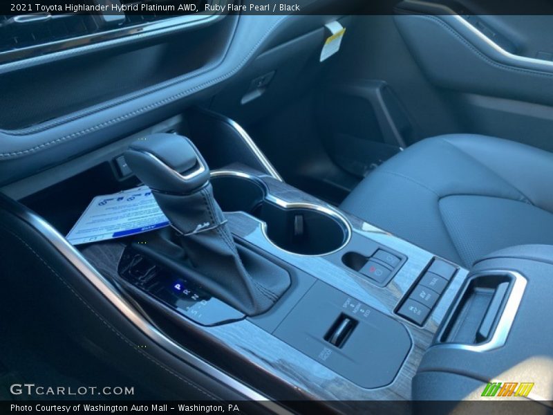 Ruby Flare Pearl / Black 2021 Toyota Highlander Hybrid Platinum AWD