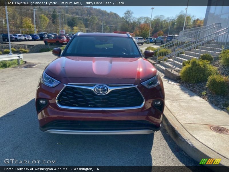 Ruby Flare Pearl / Black 2021 Toyota Highlander Hybrid Platinum AWD