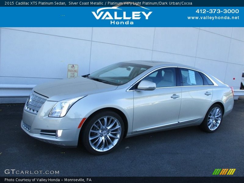 Silver Coast Metallic / Platinum Very Light Platinum/Dark Urban/Cocoa 2015 Cadillac XTS Platinum Sedan