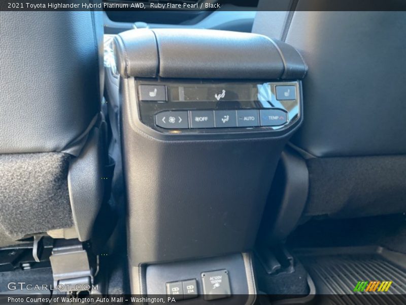 Ruby Flare Pearl / Black 2021 Toyota Highlander Hybrid Platinum AWD
