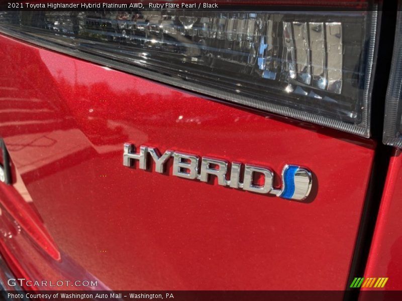 Ruby Flare Pearl / Black 2021 Toyota Highlander Hybrid Platinum AWD