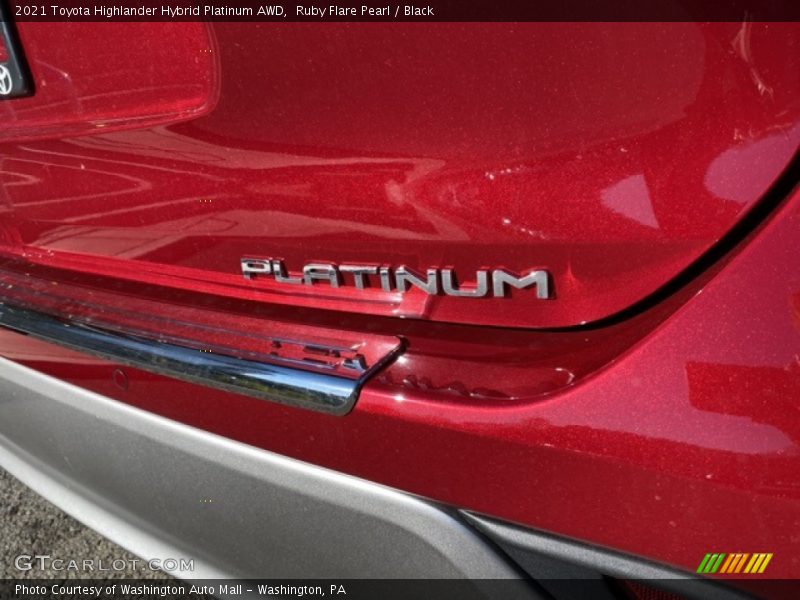 Ruby Flare Pearl / Black 2021 Toyota Highlander Hybrid Platinum AWD