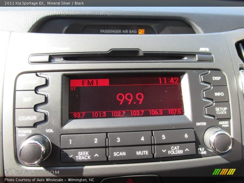 Mineral Silver / Black 2011 Kia Sportage EX