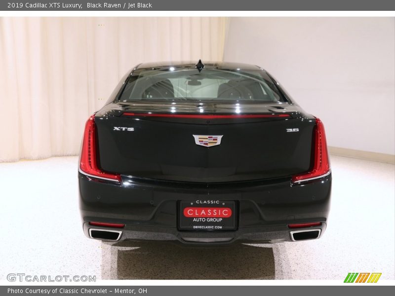 Black Raven / Jet Black 2019 Cadillac XTS Luxury