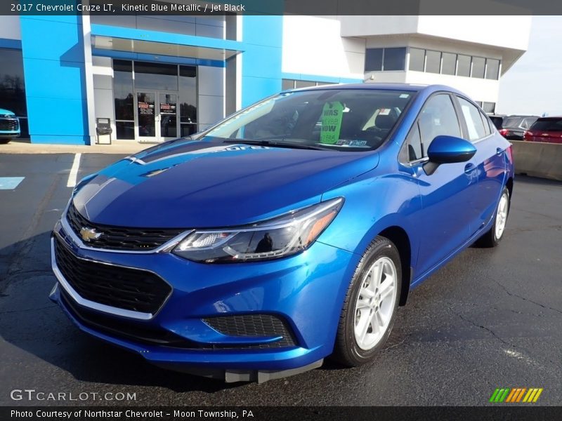 Kinetic Blue Metallic / Jet Black 2017 Chevrolet Cruze LT