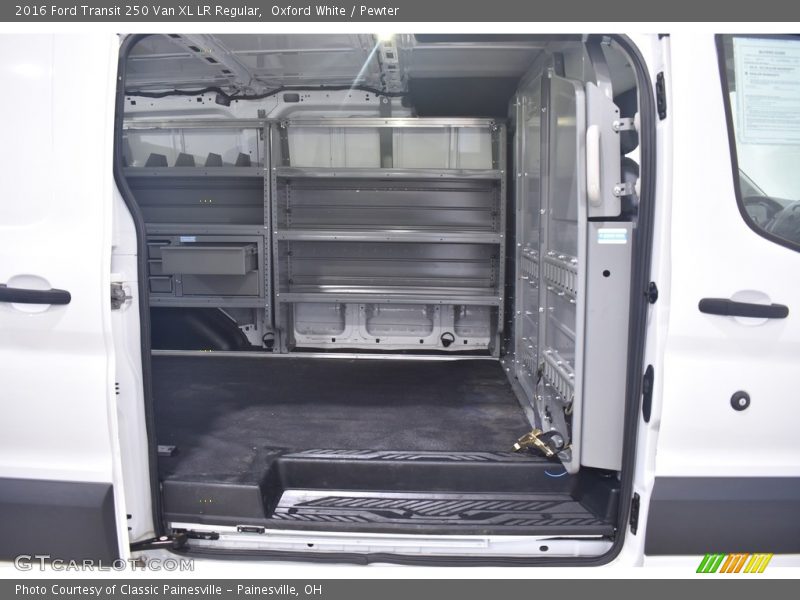 Oxford White / Pewter 2016 Ford Transit 250 Van XL LR Regular