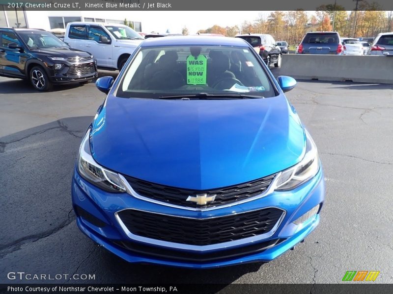 Kinetic Blue Metallic / Jet Black 2017 Chevrolet Cruze LT