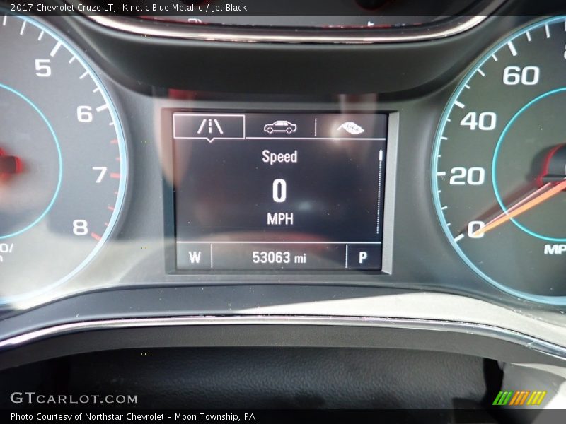 Kinetic Blue Metallic / Jet Black 2017 Chevrolet Cruze LT