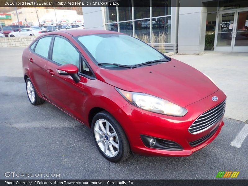 Ruby Red Metallic / Charcoal Black 2016 Ford Fiesta SE Sedan