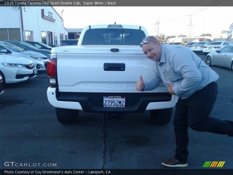 Super White / Black 2018 Toyota Tacoma TRD Sport Double Cab