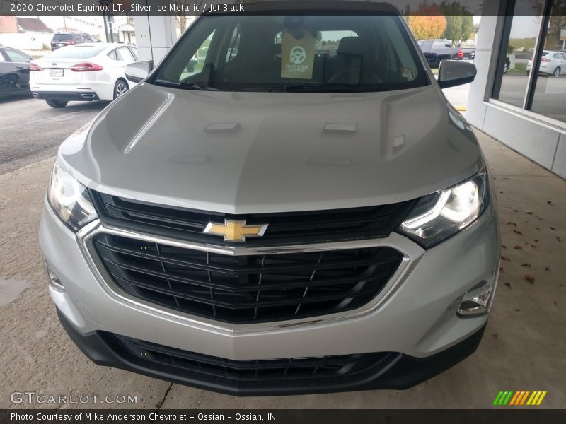 Silver Ice Metallic / Jet Black 2020 Chevrolet Equinox LT